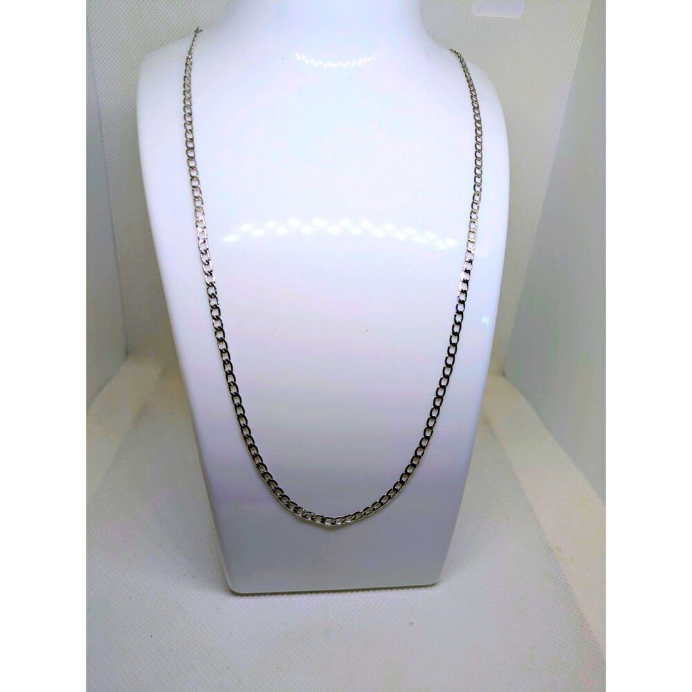 Cuban Link Stainless Steel Silver Tone Unisex Chain. Size: 23in 3mm Weight: 4.5g
